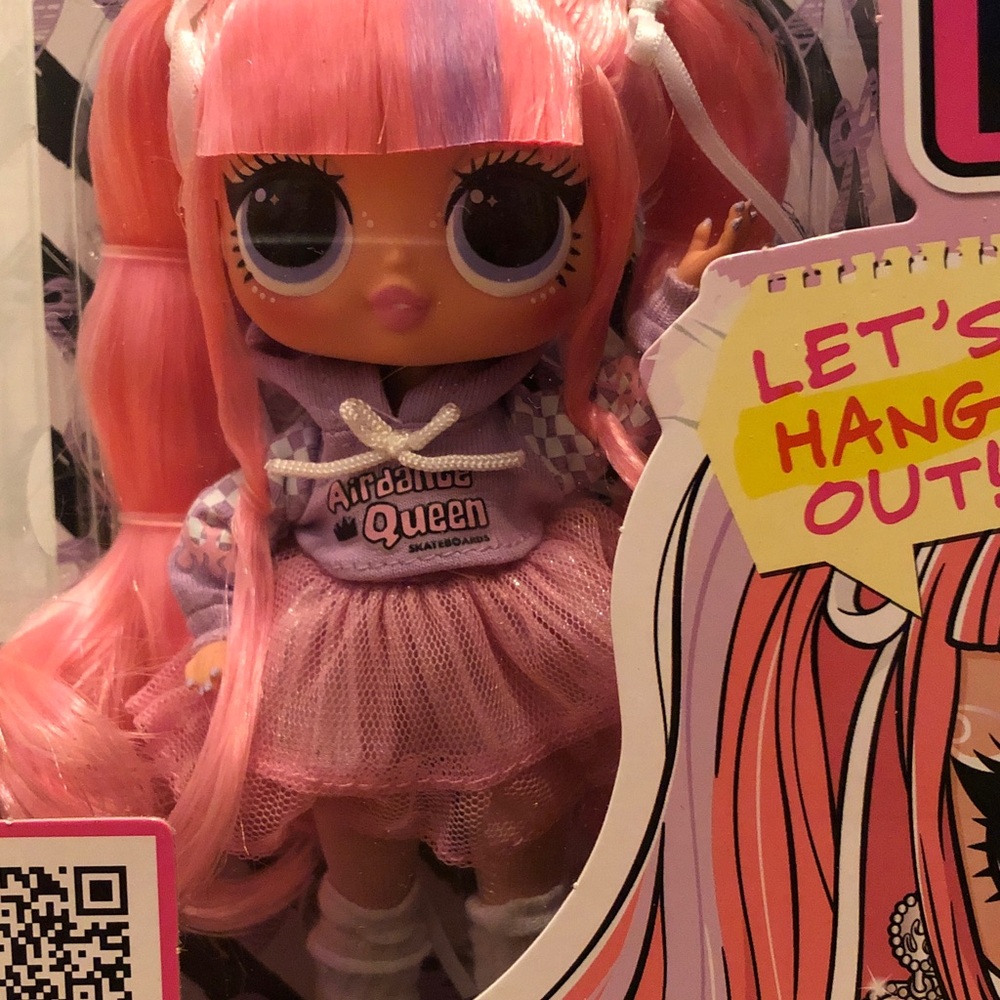 L.O.L. Surprise Tweens doll Ali Dance New